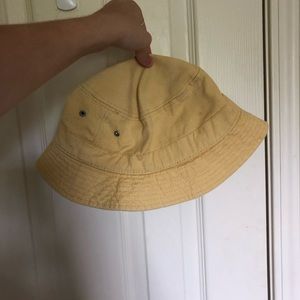 Urban Outfitters bucket hat